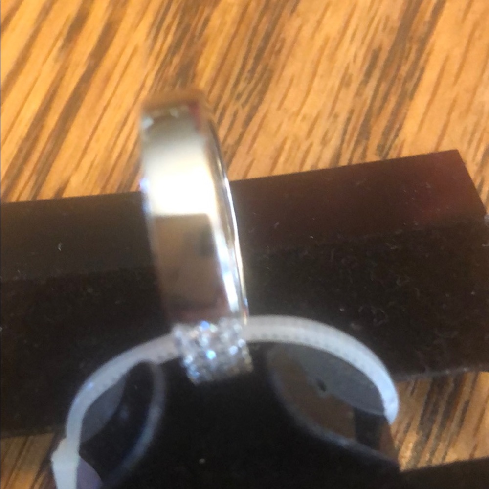 AVivo pave CZ SS anniversary ring Never use - Picture 5 of 5
